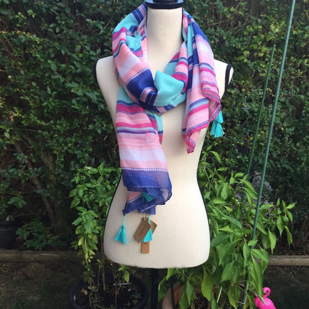 Justin & Taylor Multi Color Ruana